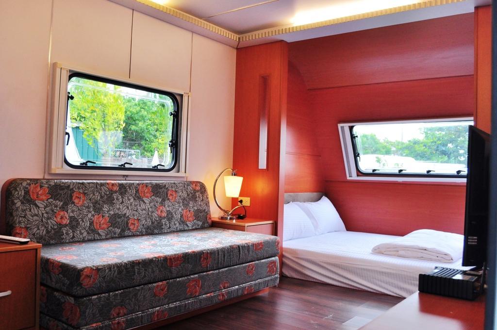 Kenting Houbihu Camping Car B&B Longshui Extérieur photo